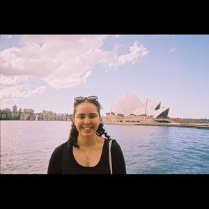 Meet your Posher, Tupou